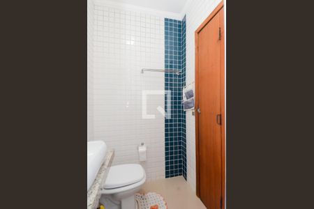 Casa à venda com 200m², 4 quartos e 4 vagasBanheiro Social