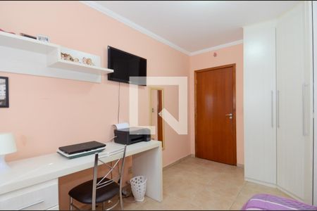 Casa à venda com 200m², 4 quartos e 4 vagasQuarto 1