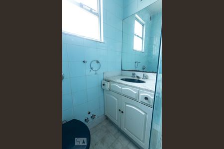 Apartamento para alugar com 245m², 3 quartos e 2 vagas Apartamento para alugar com 245m², 3 quartos e 2 vagasBanheiro da Suíte 2