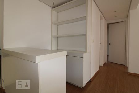 Armários de apartamento para alugar com 2 quartos, 120m² em Brooklin Novo, São Paulo