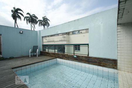 Apartamento à venda com 212m², 4 quartos e 3 vagasCobertura Piscina