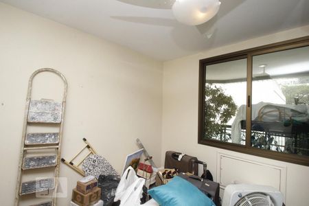 Apartamento à venda com 212m², 4 quartos e 3 vagasQuarto 1