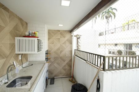 Apartamento à venda com 212m², 4 quartos e 3 vagasCobertura Churrasqueira