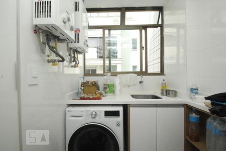 Apartamento à venda com 212m², 4 quartos e 3 vagasÁrea de Serviço