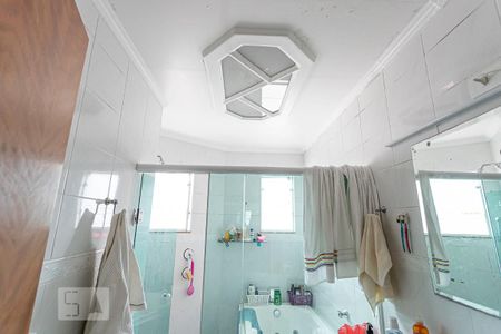 Casa à venda com 235m², 3 quartos e 5 vagasQuarto 3 suite - banheiro 