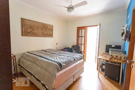 Casa à venda com 235m², 3 quartos e 5 vagasQuarto 1 - suite 