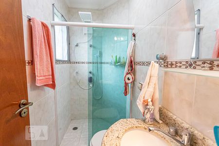 Casa à venda com 235m², 3 quartos e 5 vagasQuarto 2 suite - banheiro 