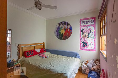 Casa à venda com 235m², 3 quartos e 5 vagasQuarto 2 - suite 