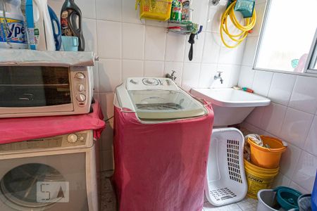 Casa à venda com 235m², 3 quartos e 5 vagasLavanderia 