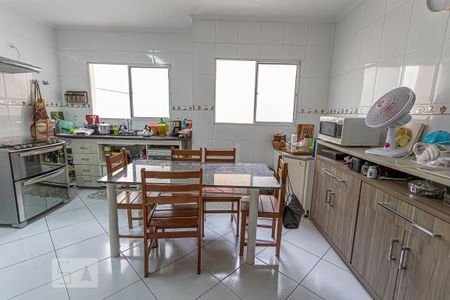 Casa à venda com 235m², 3 quartos e 5 vagasCozinha 