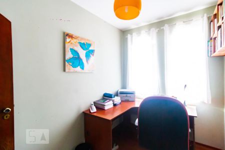 Casa à venda com 287m², 4 quartos e 3 vagasQuarto 1