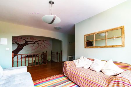 Casa à venda com 287m², 4 quartos e 3 vagasSala de Estar