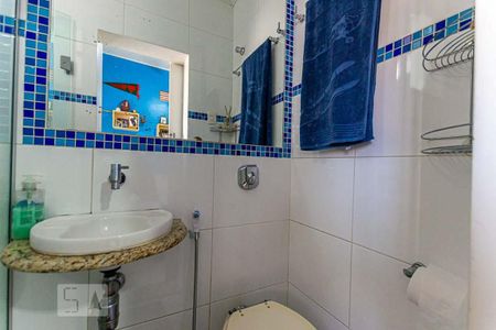 Apartamento à venda com 137m², 3 quartos e sem vaga Apartamento à venda com 137m², 3 quartos e sem vagaBanheiro da Suite 2