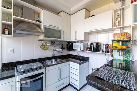 Apartamento à venda com 137m², 3 quartos e sem vaga Apartamento à venda com 137m², 3 quartos e sem vagaCozinha