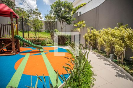 Studio à venda com 42m², 1 quarto e sem vaga Studio à venda com 42m², 1 quarto e sem vagaÁrea Comum - Playground