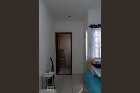 Casa à venda com 487m², 4 quartos e 5 vagasQUARTO SERVIÇO