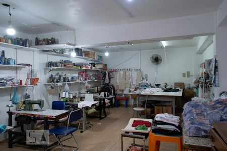 Casa à venda com 487m², 4 quartos e 5 vagasSALÃO INFERIOR