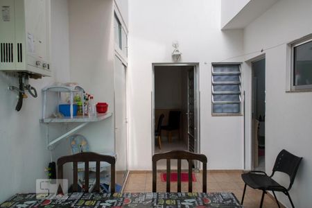 Casa à venda com 487m², 4 quartos e 5 vagasQUINTAL