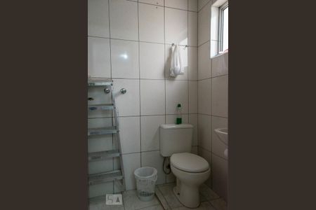 Casa à venda com 487m², 4 quartos e 5 vagasBANHEIRO SERVIÇO