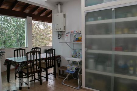 Casa à venda com 487m², 4 quartos e 5 vagasQUINTAL