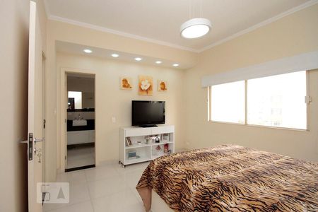 Apartamento para alugar com 240m², 3 quartos e 1 vagaSuíte