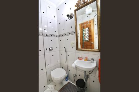 Apartamento à venda com 130m², 3 quartos e 1 vaga Apartamento à venda com 130m², 3 quartos e 1 vagaBanheiro 2