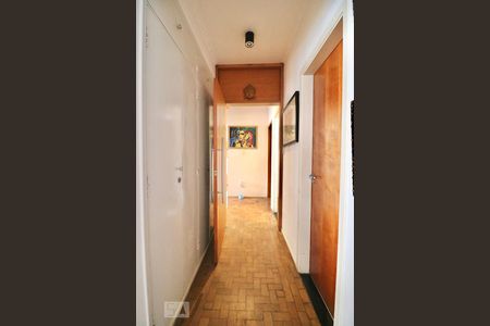 Apartamento à venda com 130m², 3 quartos e 1 vaga Apartamento à venda com 130m², 3 quartos e 1 vagaCorredor