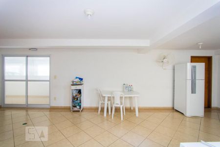 Apartamento à venda com 112m², 2 quartos e 2 vagas Apartamento à venda com 112m², 2 quartos e 2 vagasÁrea comum - Salão de festas