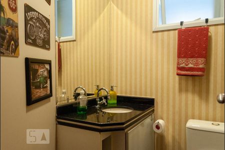 Lavabo de casa de condomínio para alugar com 3 quartos, 204m² em Vila Santa Clara, São Paulo