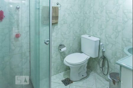 Apartamento à venda com 120m², 4 quartos e 1 vaga Apartamento à venda com 120m², 4 quartos e 1 vagaBanheiro social