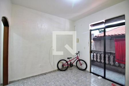 Casa à venda com 175m², 5 quartos e 2 vagasQuarto 2 - Suíte Casa 2 
