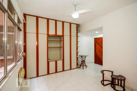 Sala de apartamento para alugar com 1 quarto, 26m² em Copacabana, Rio de Janeiro