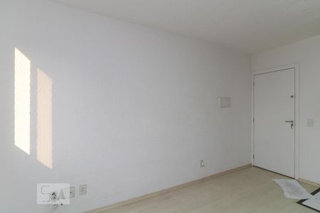 Sala de apartamento à venda com 2 quartos, 40m² em São Pedro, Osasco