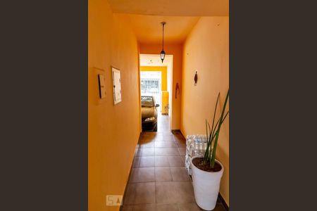 Casa à venda com 200m², 3 quartos e 2 vagas Casa à venda com 200m², 3 quartos e 2 vagasGaragem