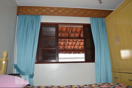 Casa à venda com 187m², 4 quartos e 3 vagasQuarto 2