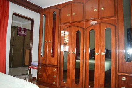 Casa à venda com 187m², 4 quartos e 3 vagasSuíte