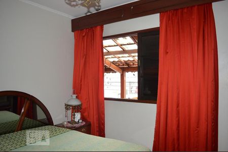 Casa à venda com 187m², 4 quartos e 3 vagasSuíte