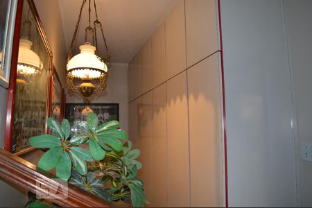 Casa à venda com 187m², 4 quartos e 3 vagasCorredor