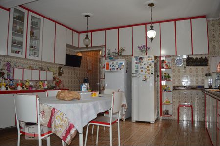 Casa à venda com 187m², 4 quartos e 3 vagasCozinha