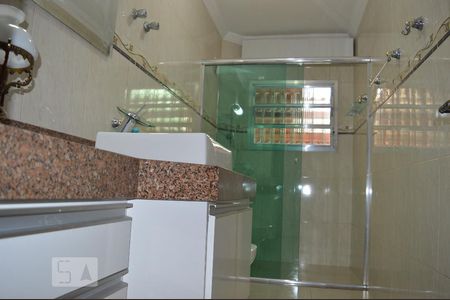 Casa à venda com 187m², 4 quartos e 3 vagasBanheiro Social 2