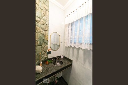 Casa à venda com 716m², 8 quartos e 6 vagas Casa à venda com 716m², 8 quartos e 6 vagasLavabo 1