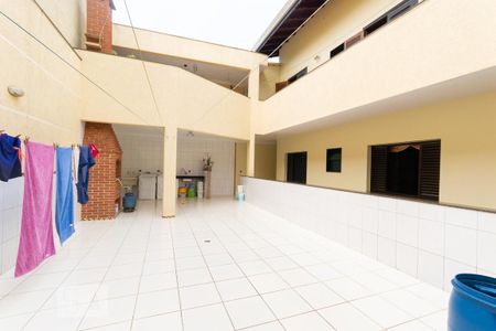 Casa à venda com 716m², 8 quartos e 6 vagas Casa à venda com 716m², 8 quartos e 6 vagasÁrea de serviço 3 e Churrasqueira 1