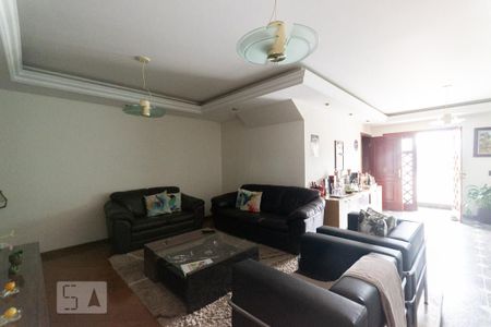 Casa à venda com 716m², 8 quartos e 6 vagas Casa à venda com 716m², 8 quartos e 6 vagasSala de Estar 2