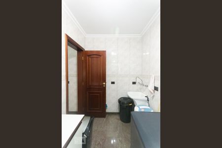 Casa à venda com 716m², 8 quartos e 6 vagas Casa à venda com 716m², 8 quartos e 6 vagasÁrea de serviço 1