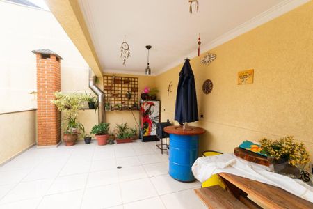 Casa à venda com 716m², 8 quartos e 6 vagas Casa à venda com 716m², 8 quartos e 6 vagasÁrea Externa