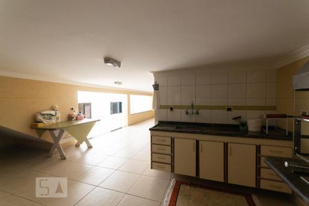 Casa à venda com 716m², 8 quartos e 6 vagas Casa à venda com 716m², 8 quartos e 6 vagasChurrasqueira 2