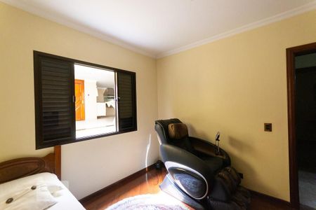 Casa à venda com 716m², 8 quartos e 6 vagas Casa à venda com 716m², 8 quartos e 6 vagasQuarto 7