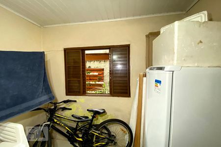 Casa à venda com 450m², 5 quartos e 4 vagas Casa à venda com 450m², 5 quartos e 4 vagasÁrea de Serviço