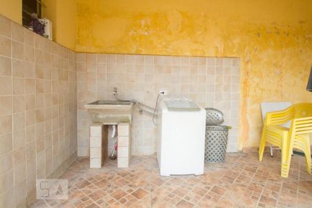 Casa à venda com 330m², 5 quartos e 6 vagasÁrea de Serviço