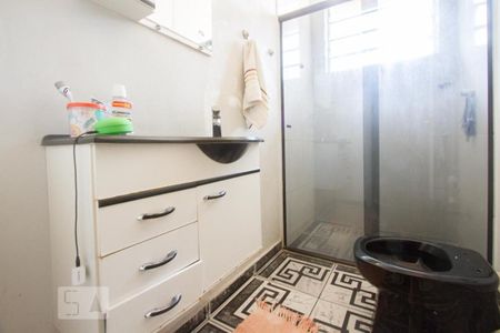 Casa à venda com 330m², 5 quartos e 6 vagasBanheiro